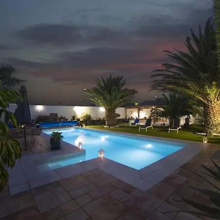Marisol Playa Blanca Stylish Comfort Private Heated Pool Tranquil Gardens Prime Location Your Perfect Lanzarote Retreat Villa Yaiza
